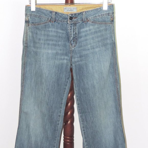 Levi's Signature boot cut denim jeans - Picture 1 of 5